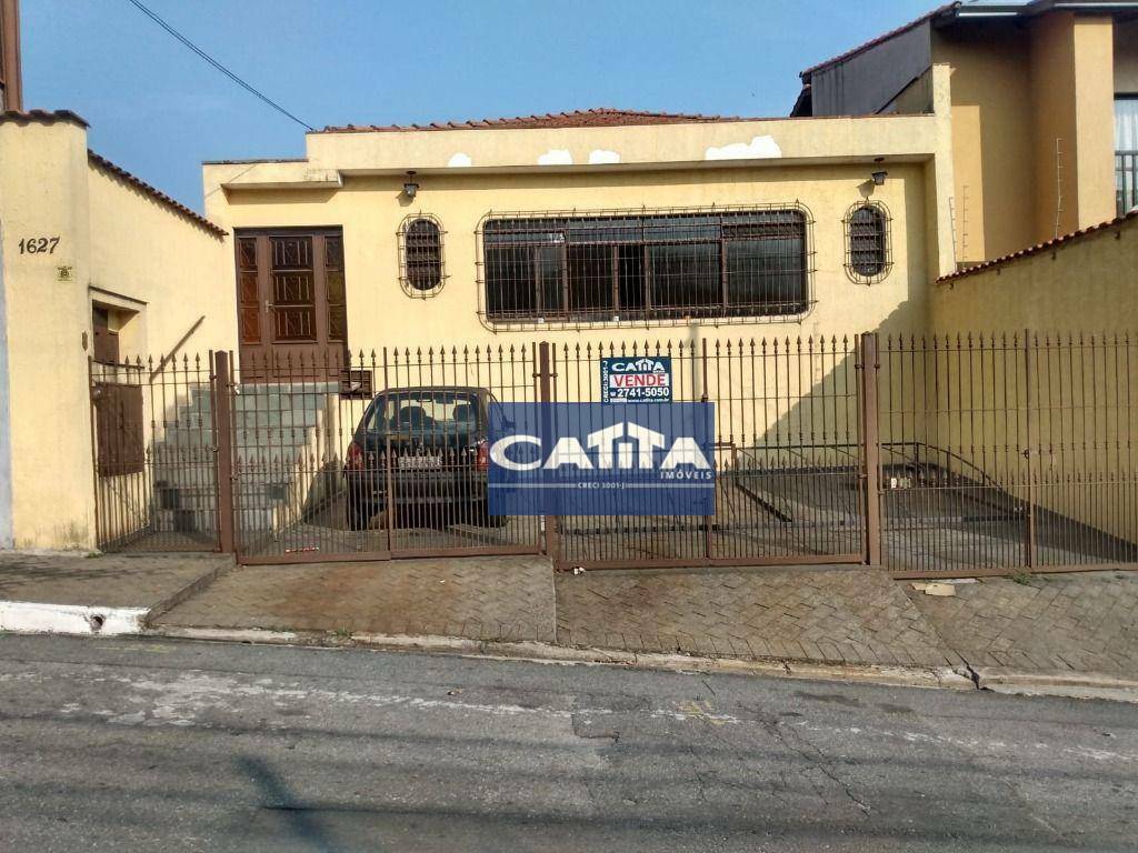 Casa à venda com 4 quartos, 245m² - Foto 1