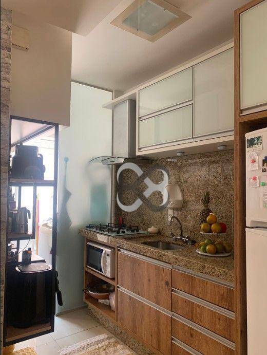 Apartamento para alugar com 2 quartos, 70m² - Foto 4