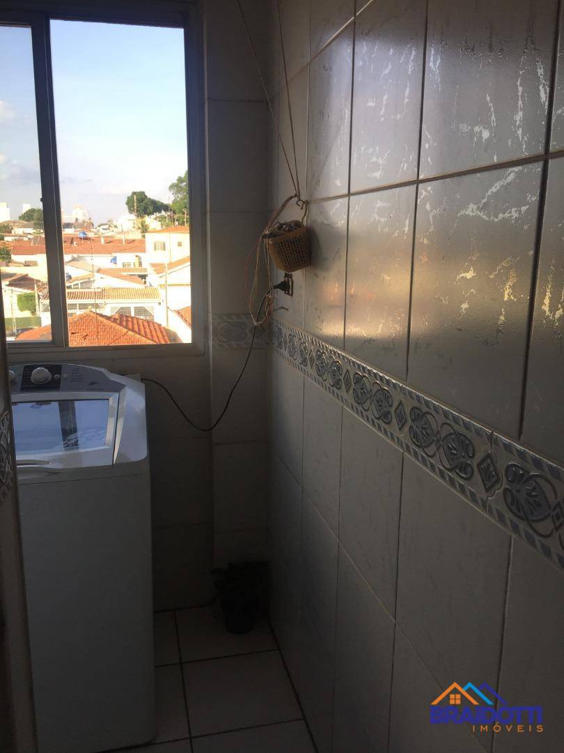 Apartamento à venda com 2 quartos, 77m² - Foto 13