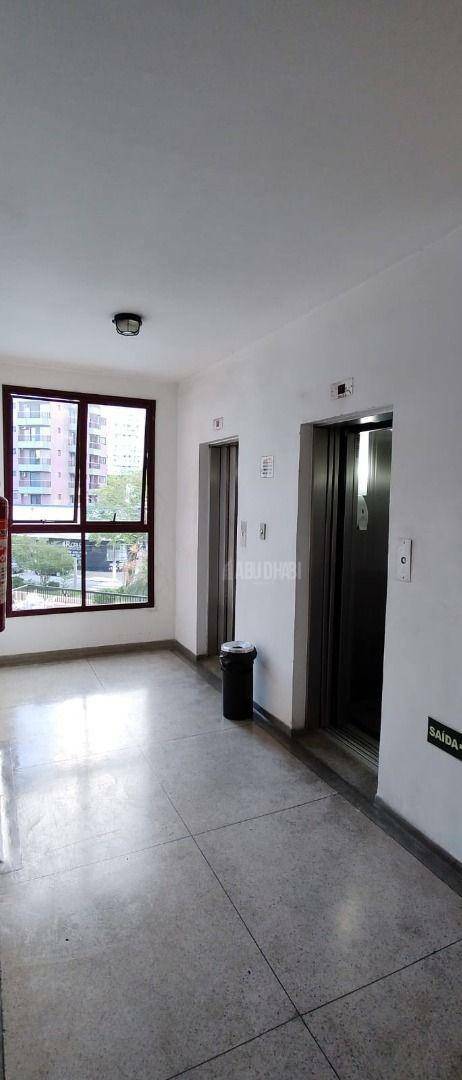 Apartamento à venda com 2 quartos, 78m² - Foto 10