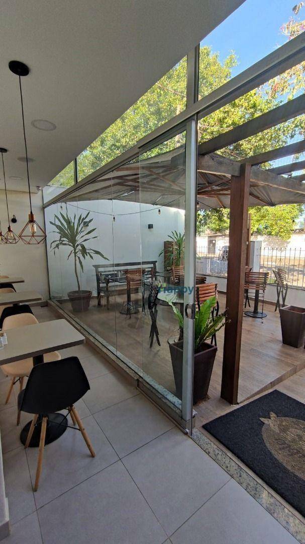 Casa à venda com 4 quartos, 244m² - Foto 29