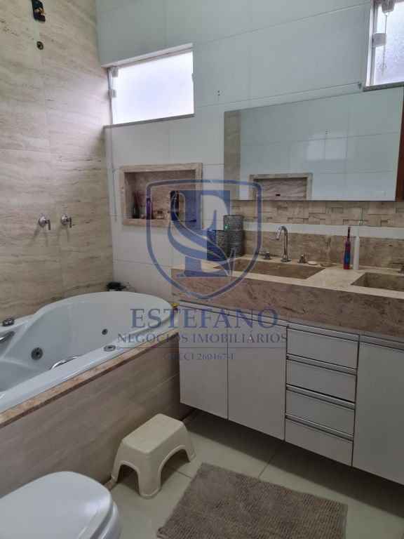 Casa para alugar com 3 quartos, 360m² - Foto 18