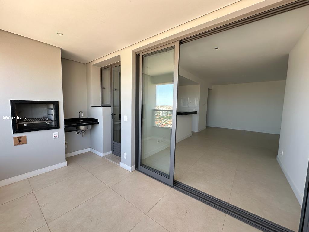 Apartamento à venda com 3 quartos, 117m² - Foto 1