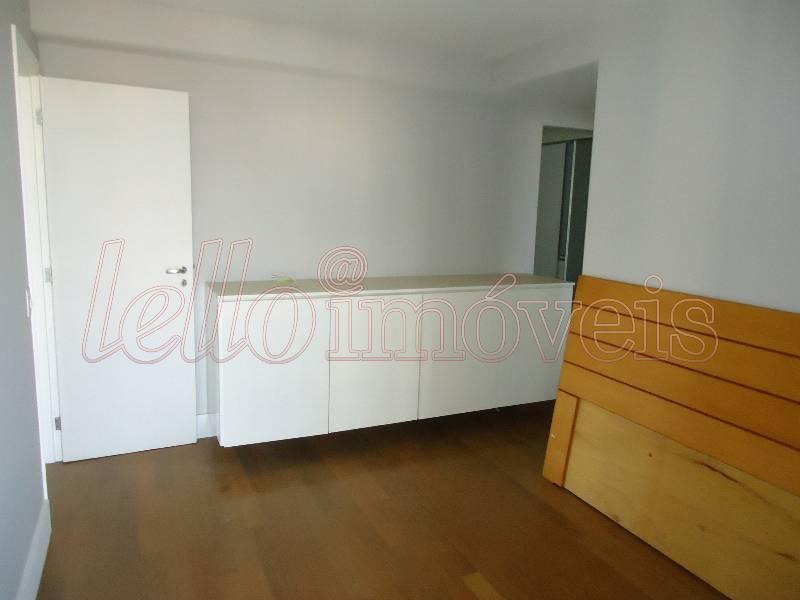 Apartamento para alugar com 3 quartos, 112m² - Foto 9