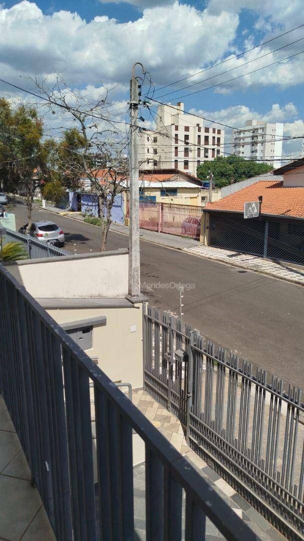 Casa para alugar com 3 quartos, 250m² - Foto 11