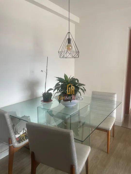 Apartamento à venda com 2 quartos, 62m² - Foto 8