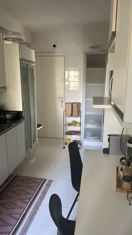 Apartamento à venda com 3 quartos, 120m² - Foto 4