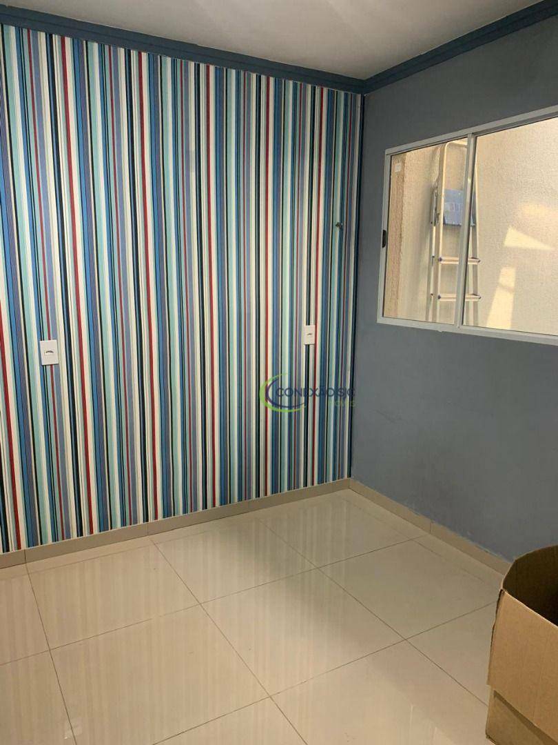 Sobrado à venda com 4 quartos, 105m² - Foto 6