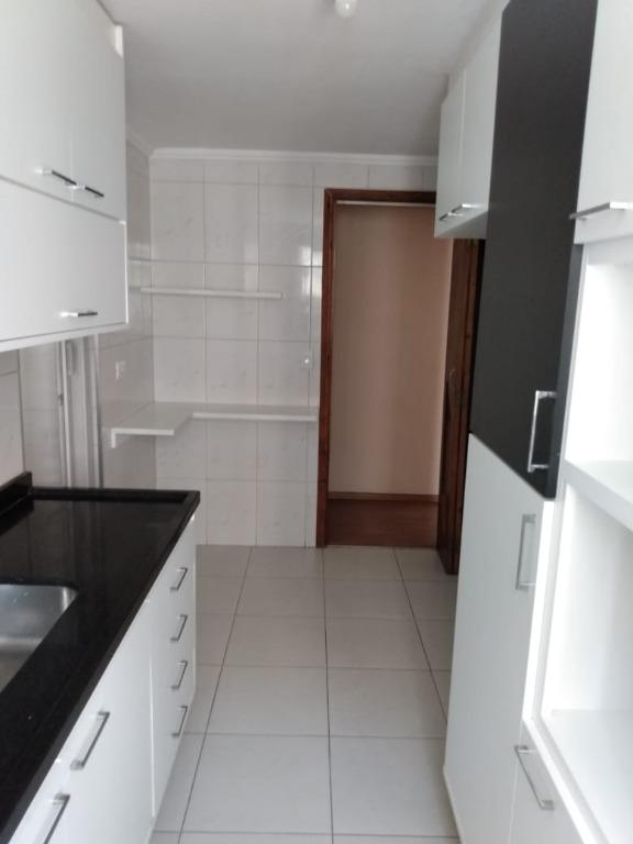 Apartamento à venda com 2 quartos, 62m² - Foto 5