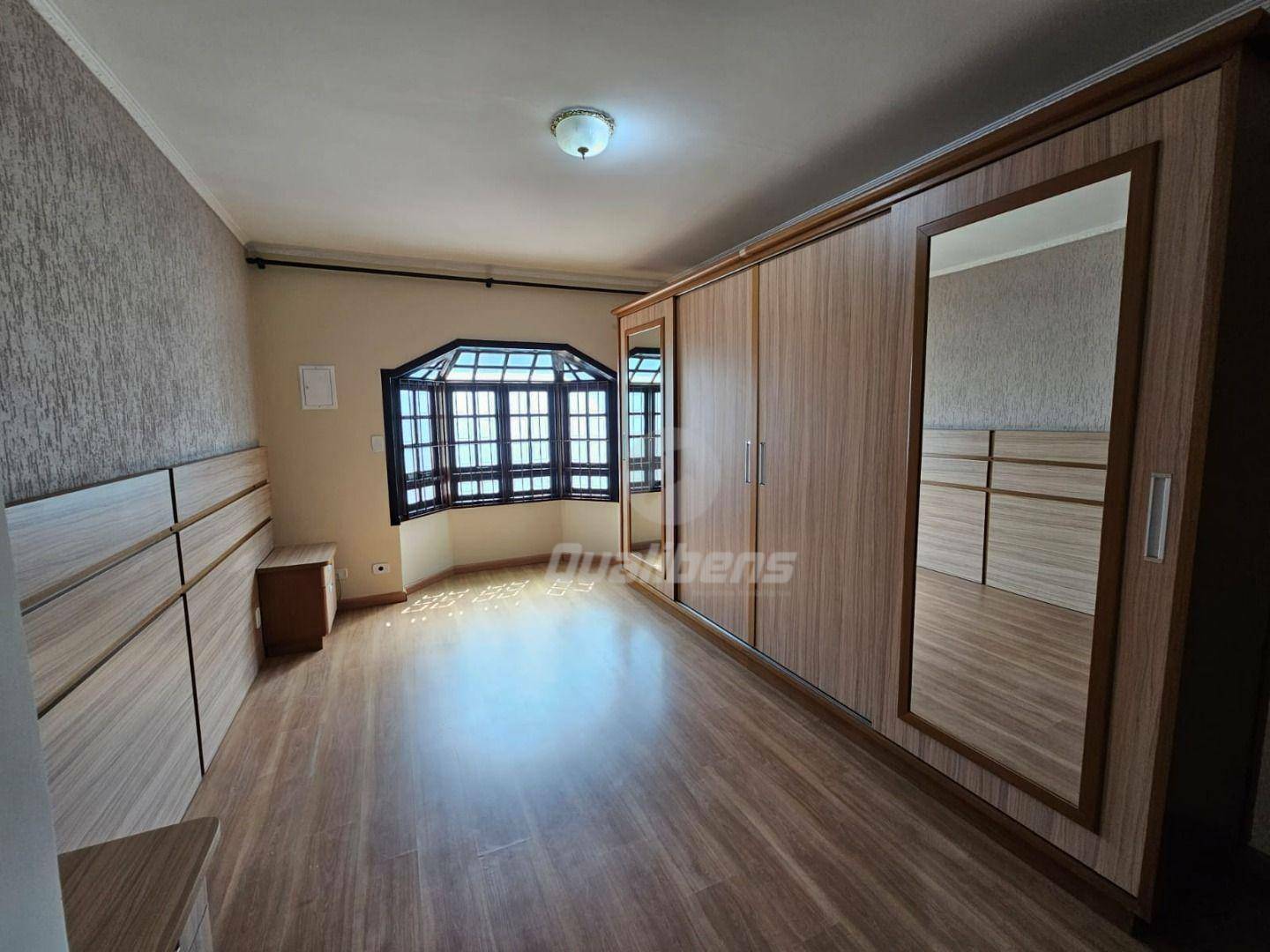 Sobrado à venda com 3 quartos, 217m² - Foto 26