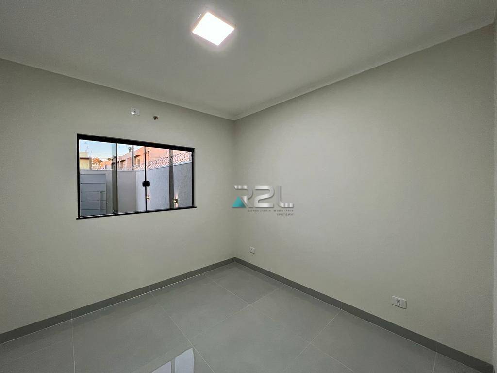 Casa à venda com 3 quartos, 124m² - Foto 7