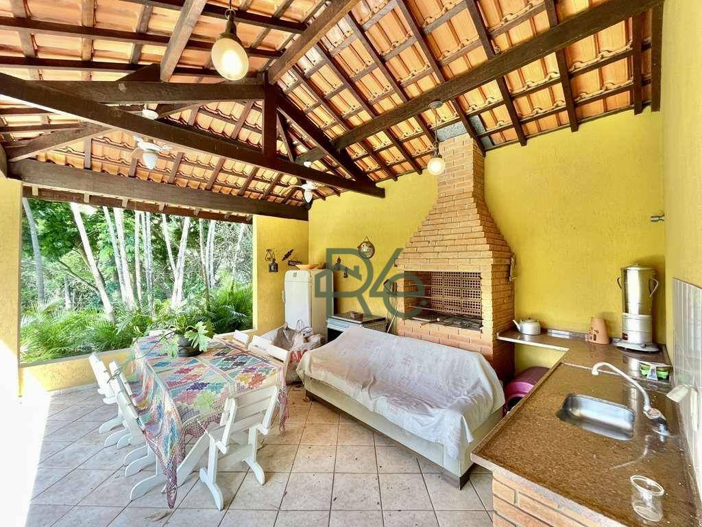 Casa de Condomínio à venda com 4 quartos, 336m² - Foto 8