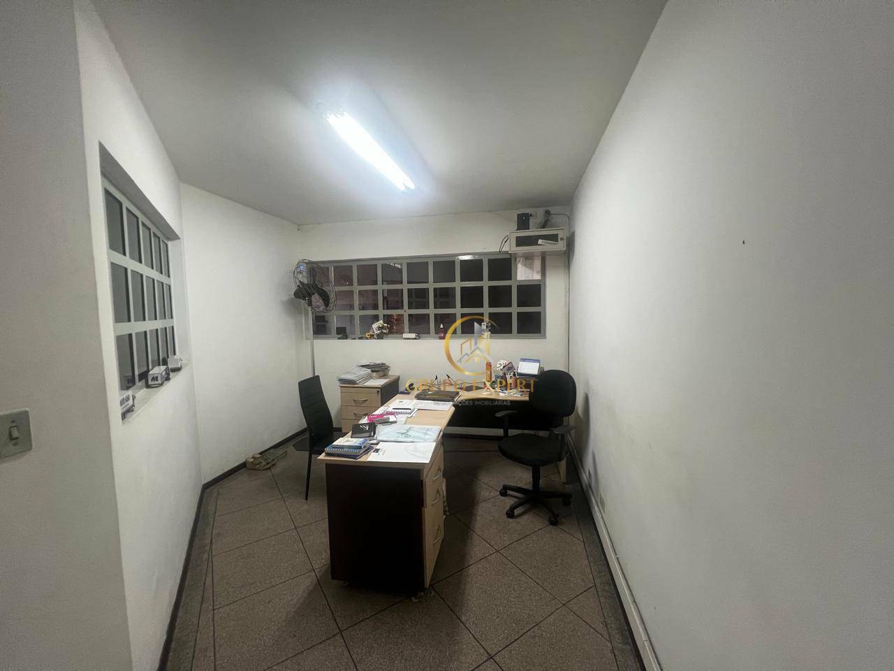 Prédio Inteiro para alugar, 600m² - Foto 18