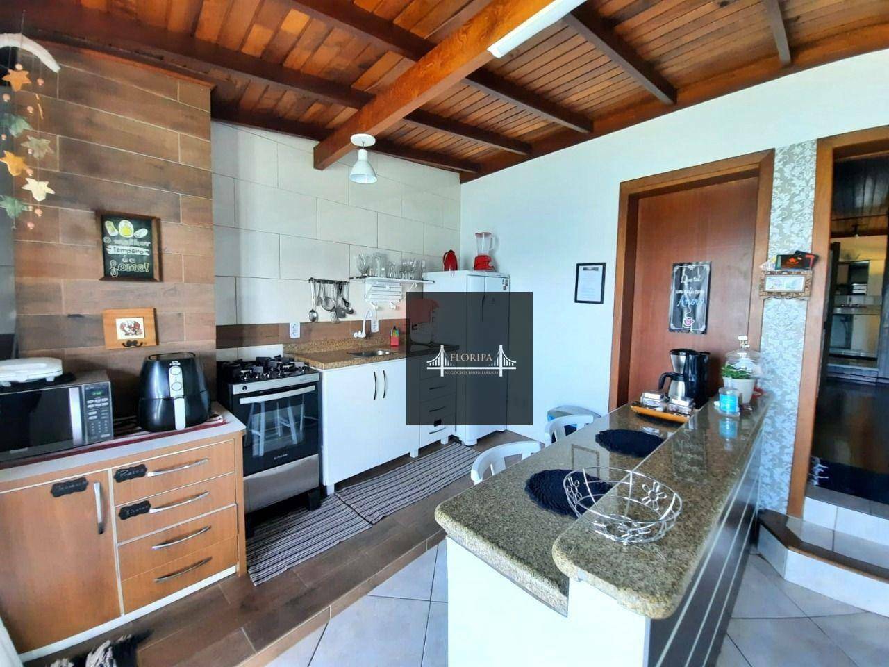 Casa à venda com 3 quartos, 170m² - Foto 12