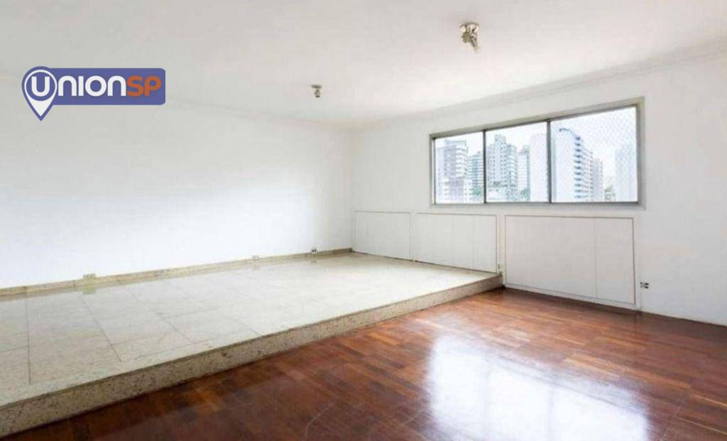 Apartamento à venda com 3 quartos, 126m² - Foto 2