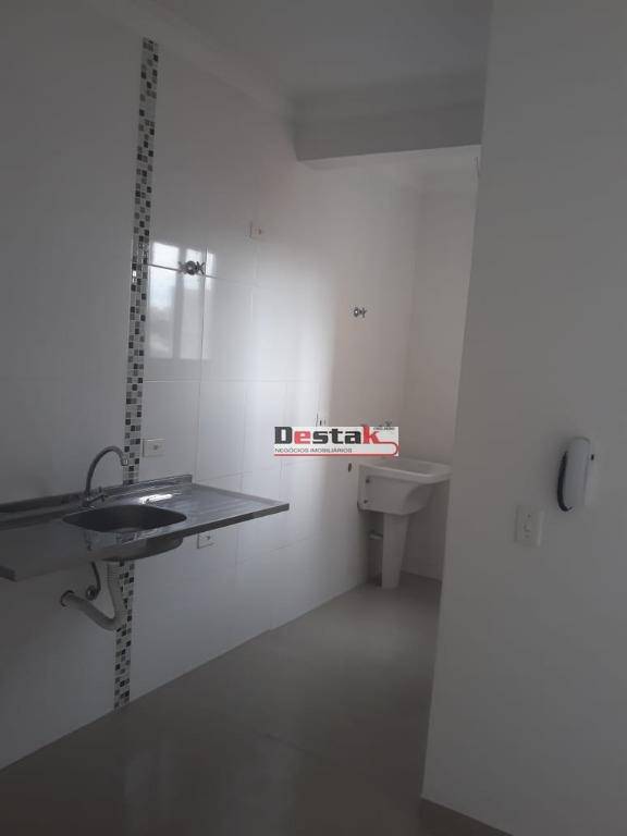 Apartamento à venda com 2 quartos, 50m² - Foto 13