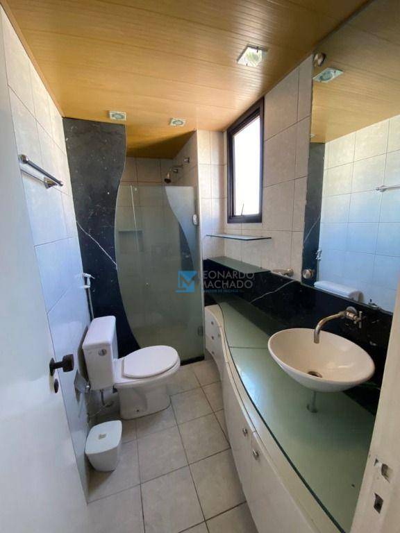 Apartamento à venda com 3 quartos, 127m² - Foto 8