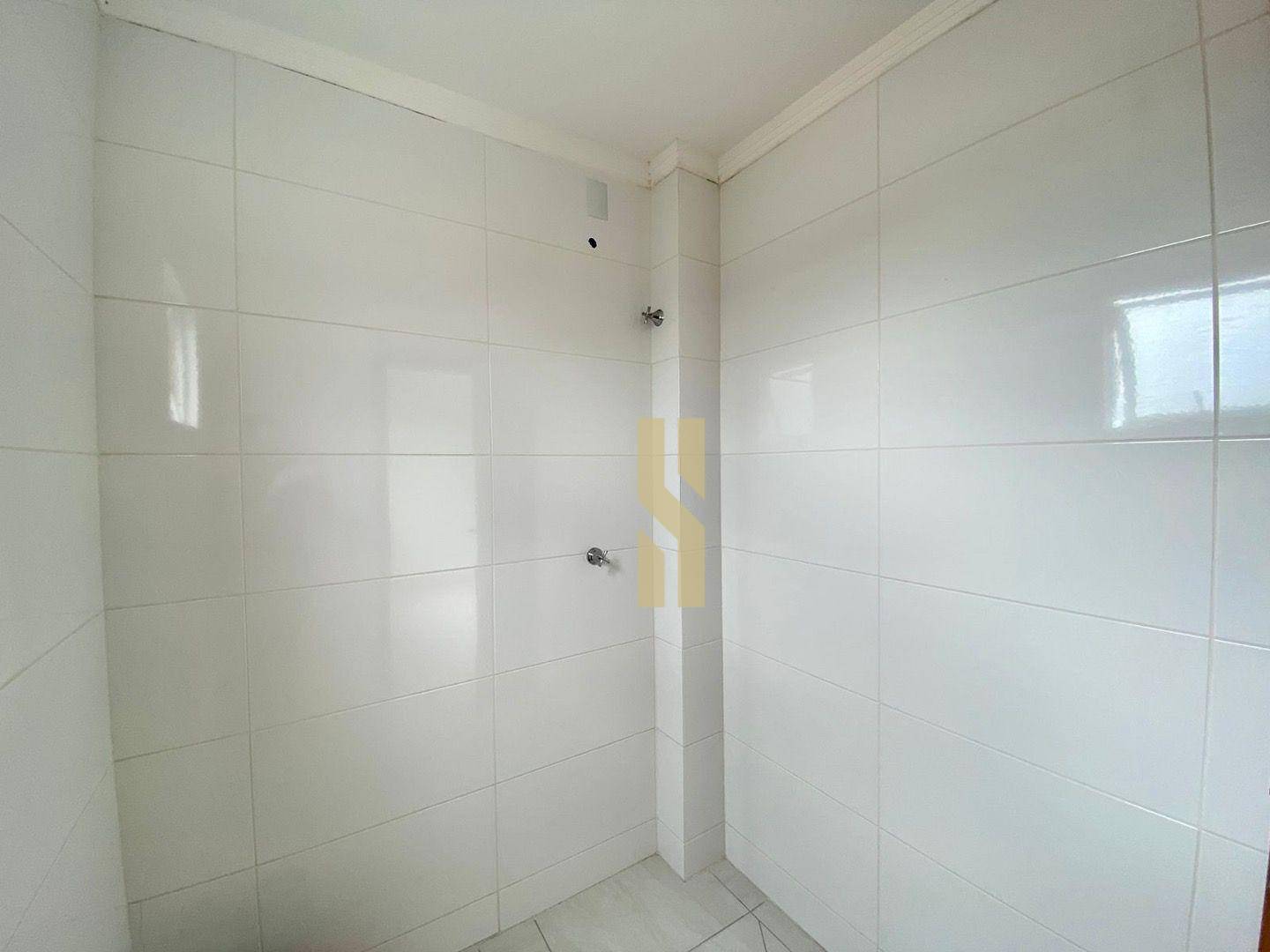 Apartamento à venda com 2 quartos, 71m² - Foto 11