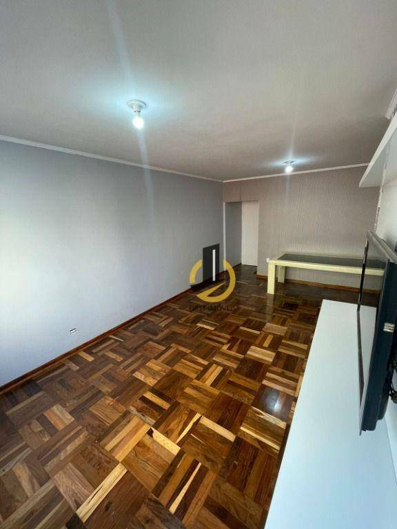 Apartamento à venda com 3 quartos, 90m² - Foto 4