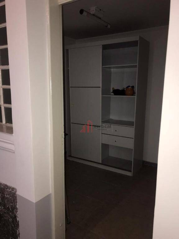 Casa para alugar com 4 quartos, 608m² - Foto 31