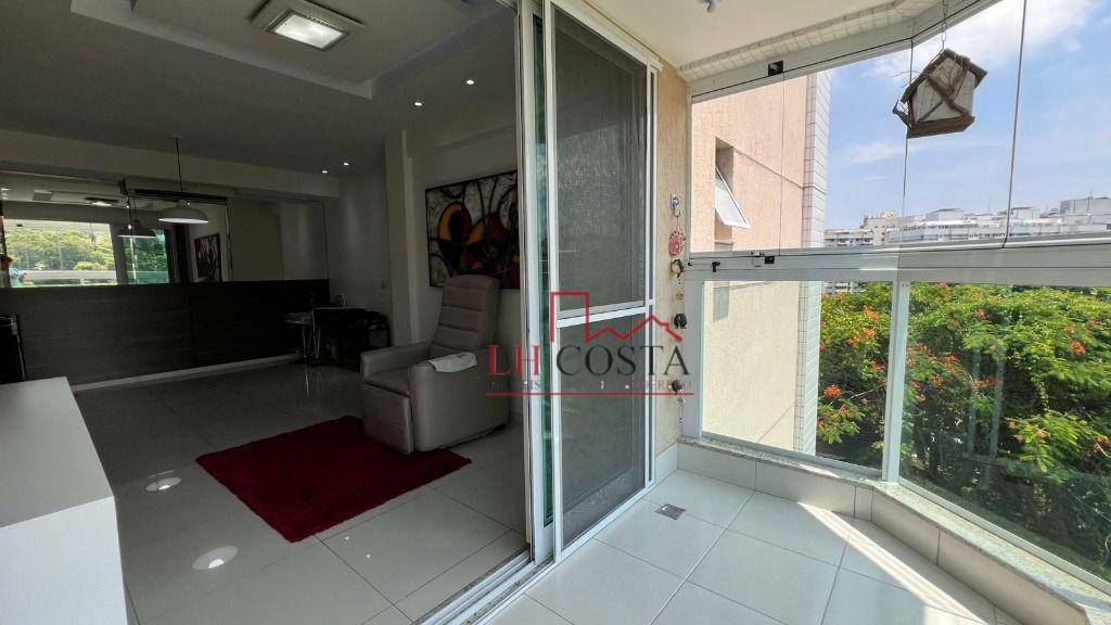 Apartamento à venda com 2 quartos, 83m² - Foto 1