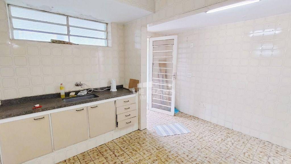 Casa à venda com 3 quartos, 153m² - Foto 11