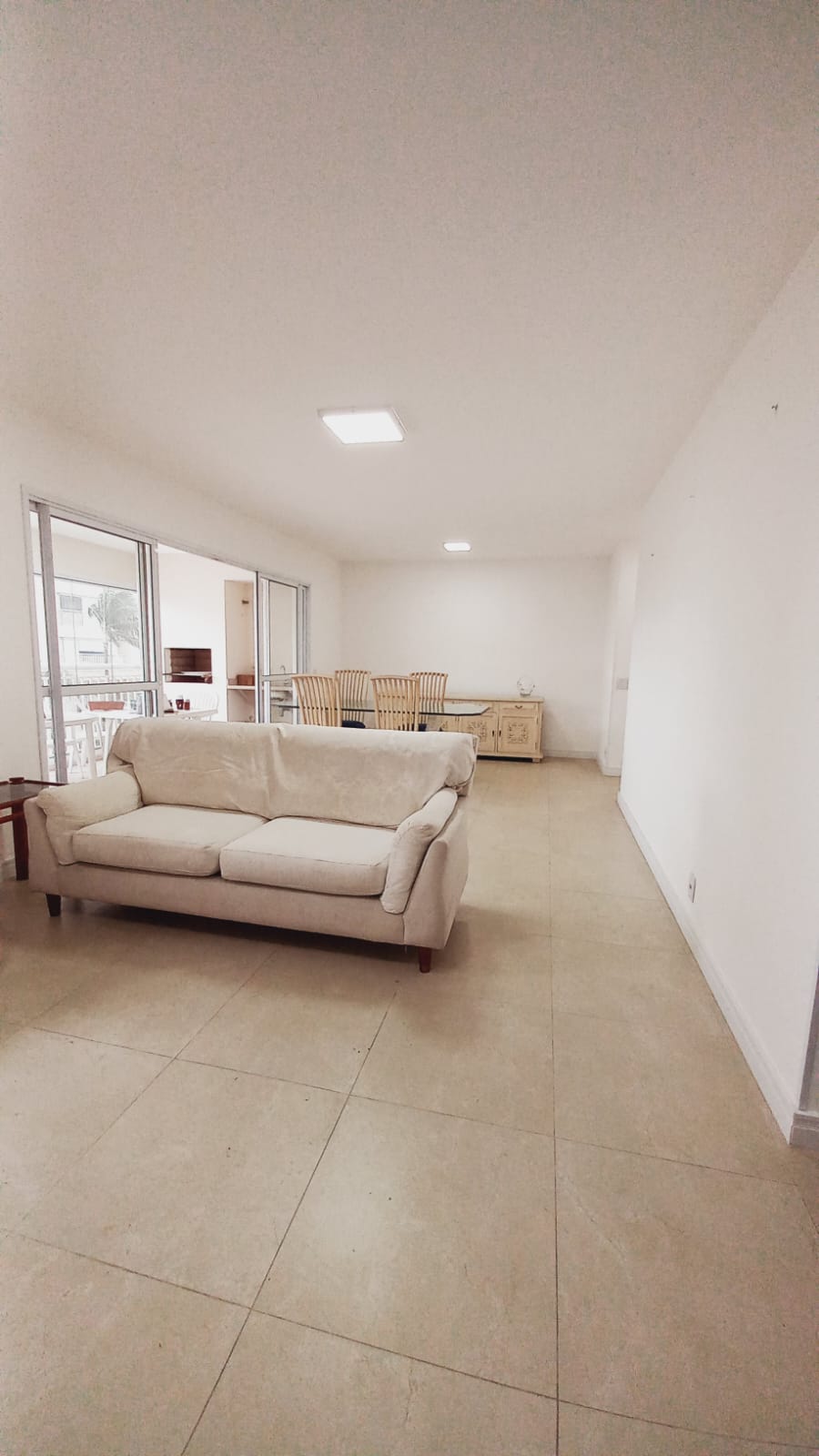 Apartamento à venda com 3 quartos, 123m² - Foto 12