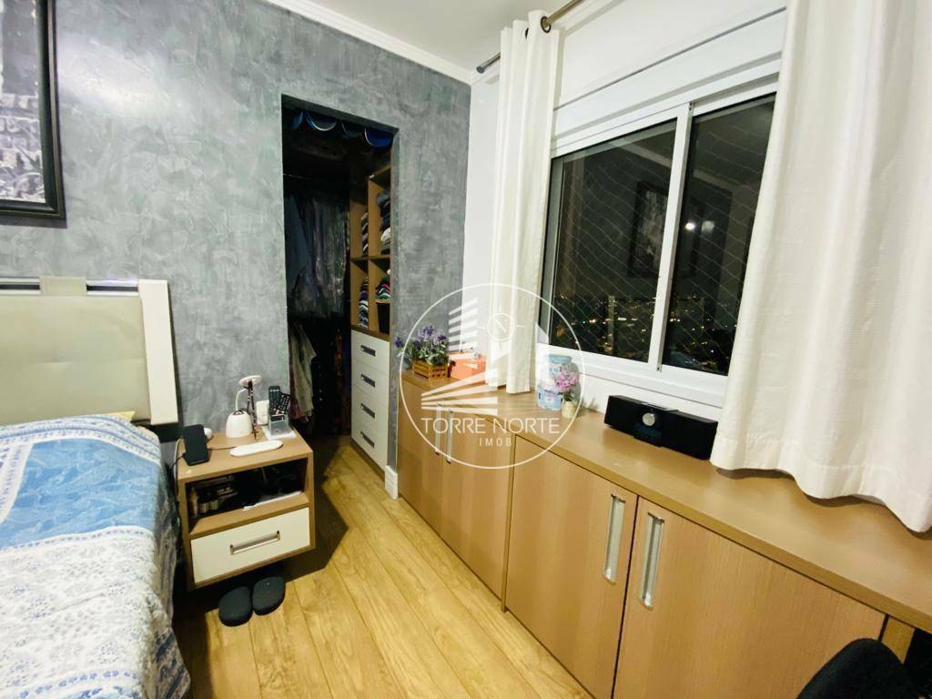 Apartamento à venda com 3 quartos, 111m² - Foto 22