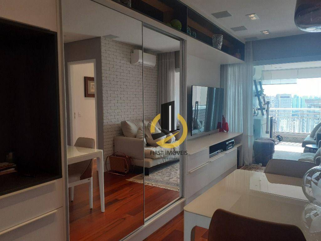 Apartamento à venda com 2 quartos, 71m² - Foto 2