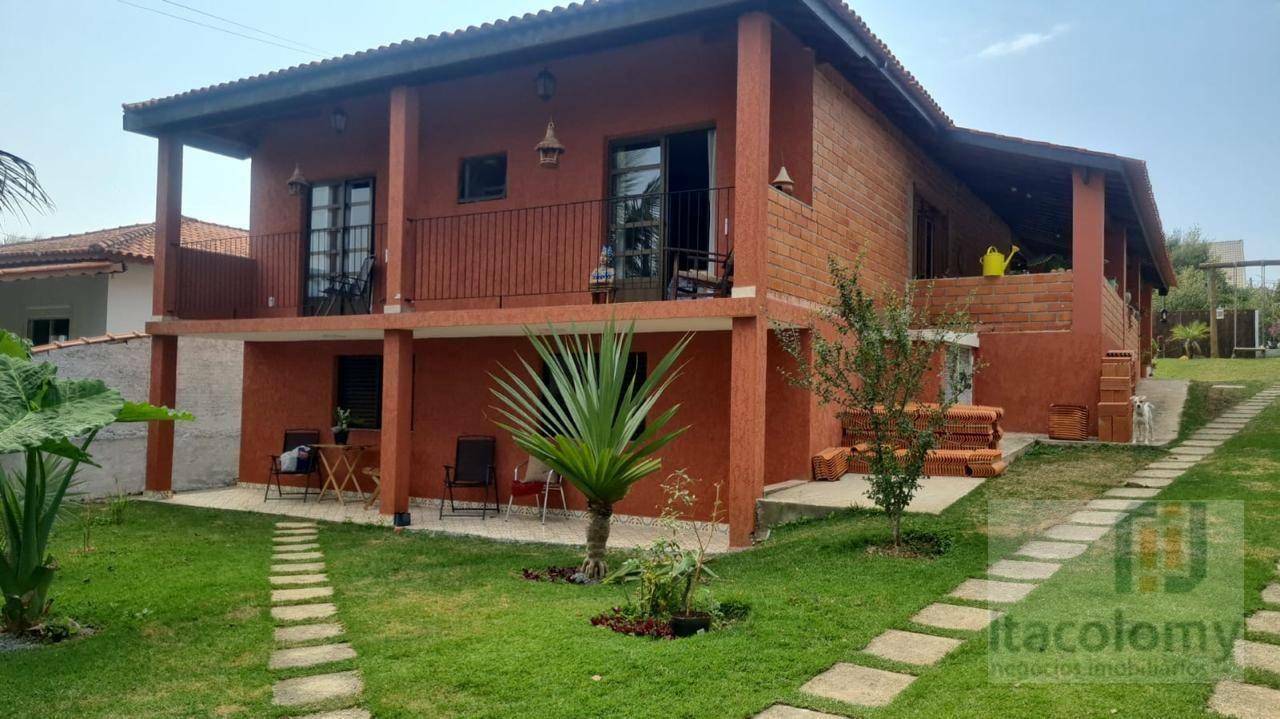 Chácara, 3 quartos, 1200 m² - Foto 1