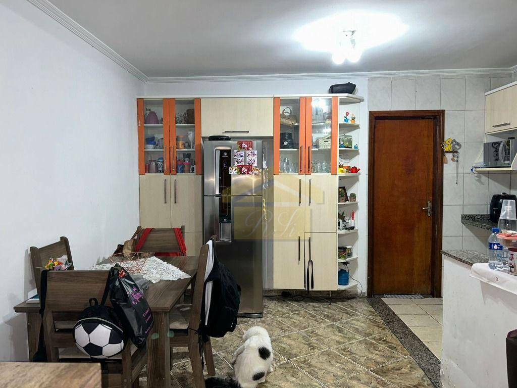 Sobrado à venda com 3 quartos, 90m² - Foto 1