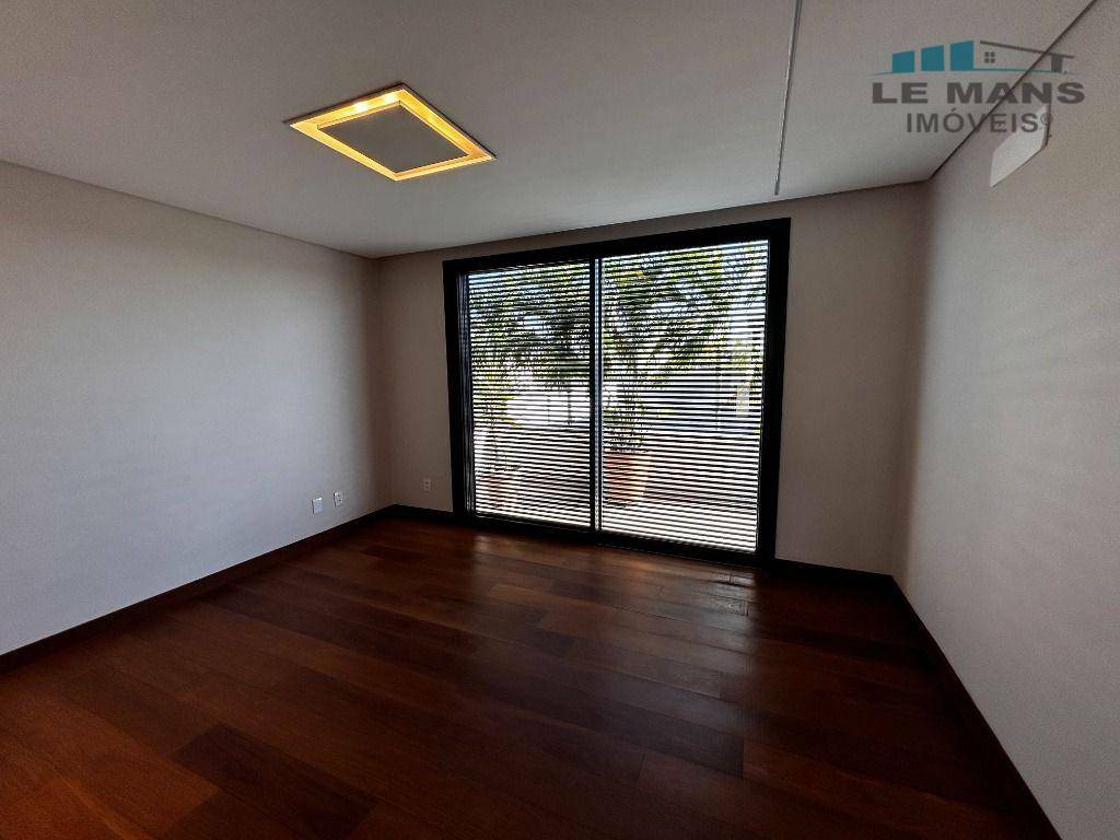 Casa de Condomínio à venda com 3 quartos, 236m² - Foto 19