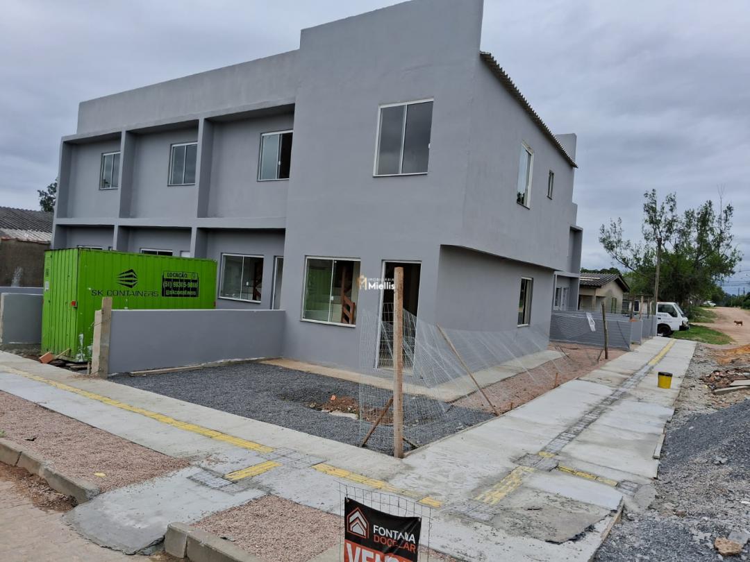 Casa à venda com 2 quartos, 60m² - Foto 11