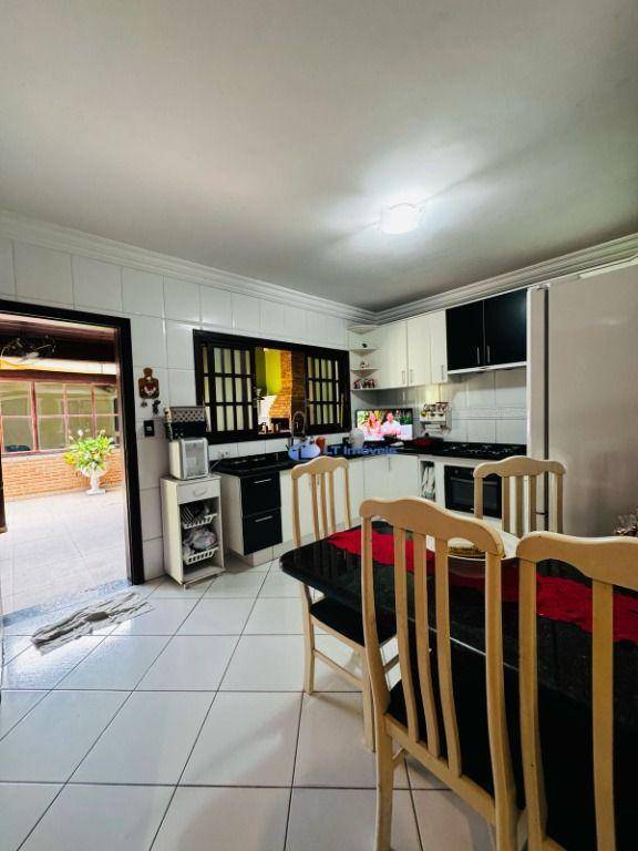 Sobrado, 4 quartos, 260 m² - Foto 18