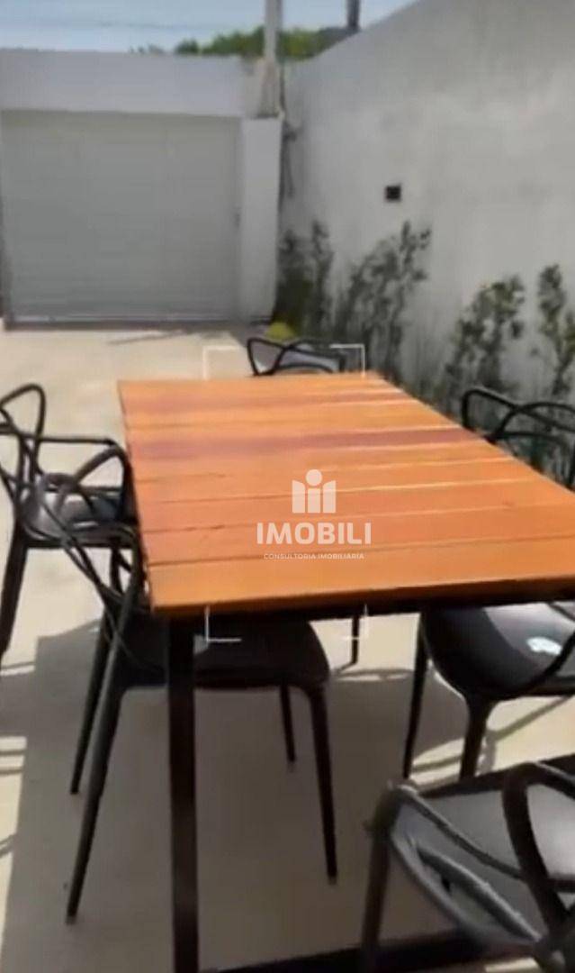 Casa de Condomínio à venda com 7 quartos, 360M2 - Foto 7