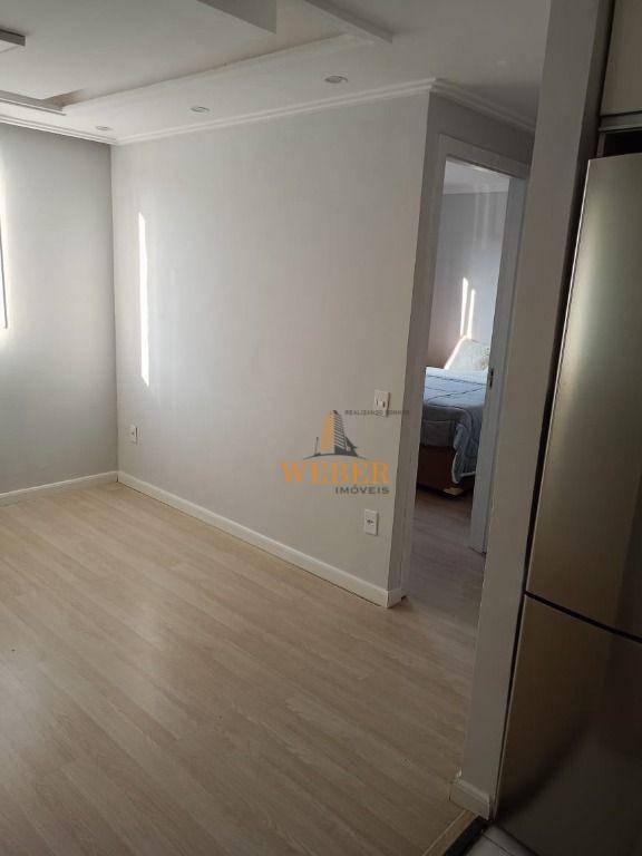 Apartamento à venda com 2 quartos, 45m² - Foto 6