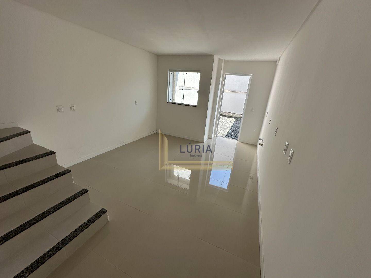 Sobrado à venda com 2 quartos, 85m² - Foto 2