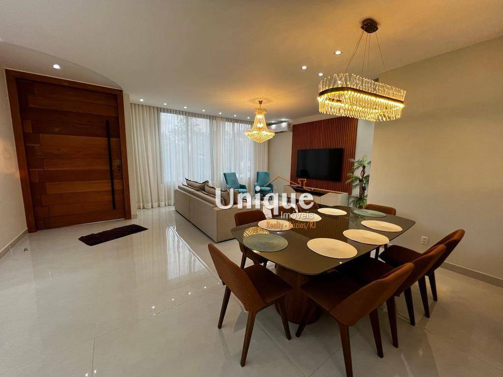 Casa de Condomínio à venda com 4 quartos, 209m² - Foto 9