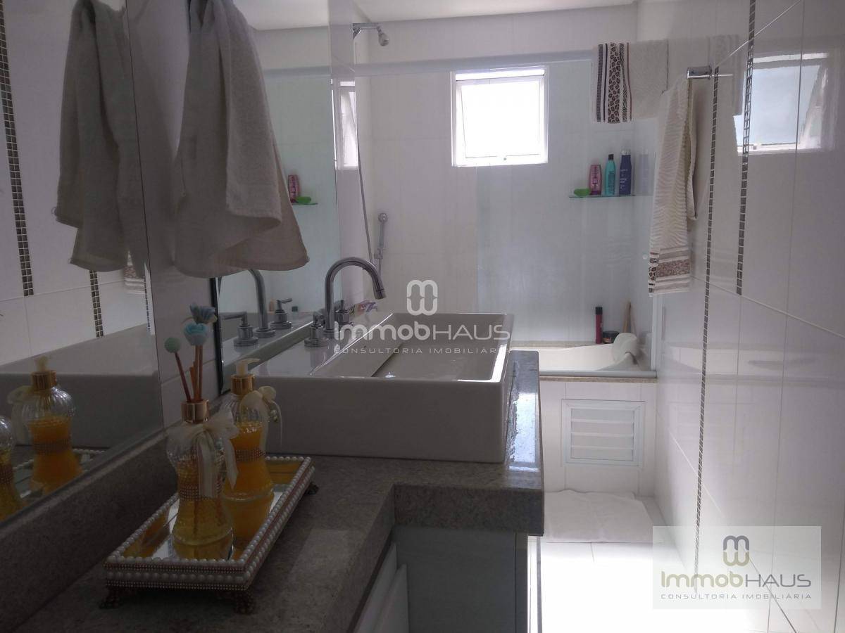 Apartamento à venda com 3 quartos, 120m² - Foto 10