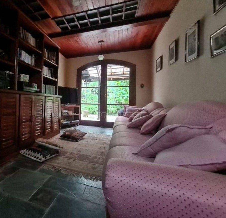 Casa de Condomínio à venda com 4 quartos, 536m² - Foto 23