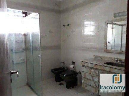 Casa de Condomínio à venda com 4 quartos, 364m² - Foto 3