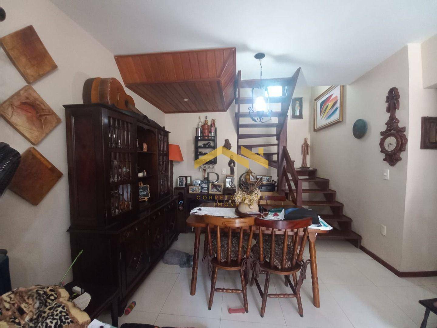 Casa à venda com 2 quartos, 108m² - Foto 18