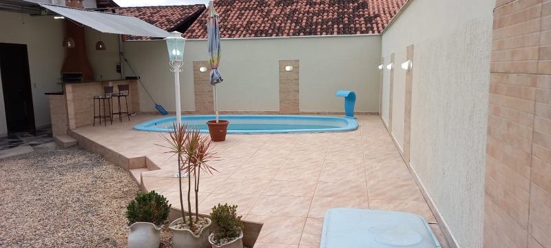 Casa à venda com 2 quartos, 120m² - Foto 7