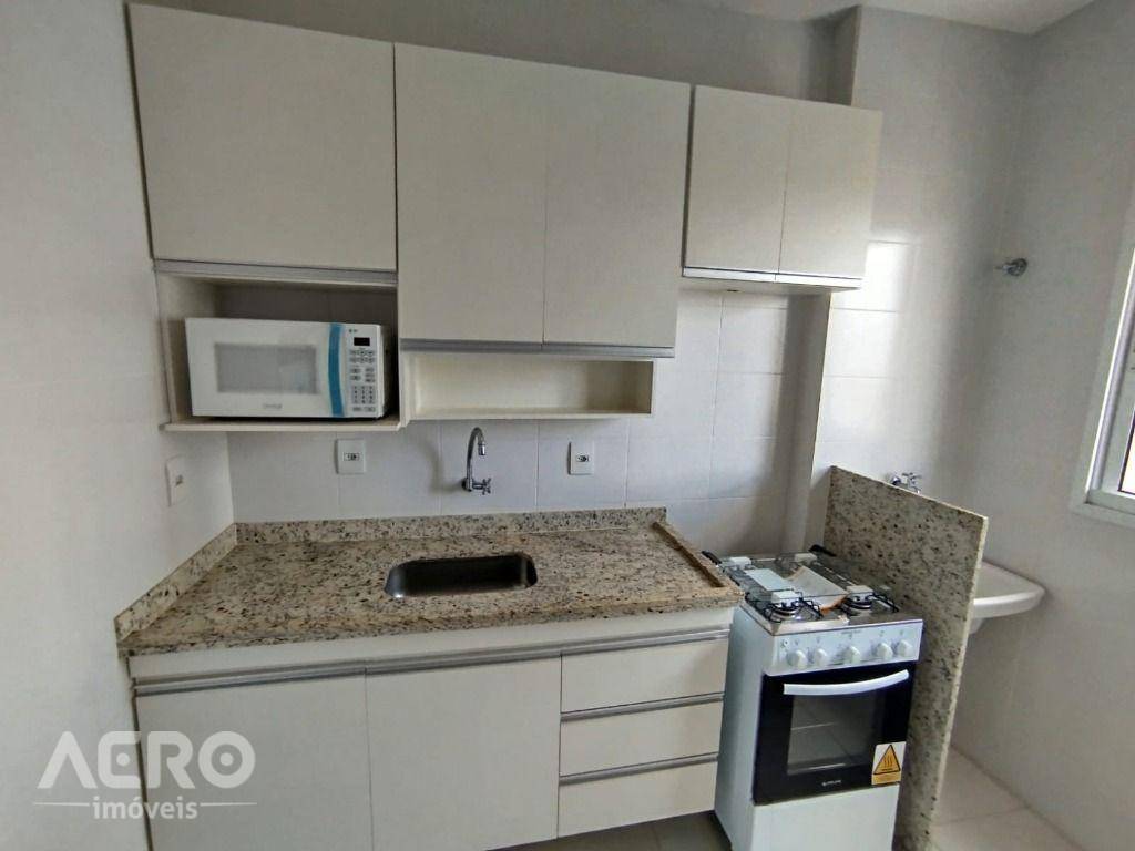 Apartamento para alugar com 1 quarto, 37m² - Foto 6