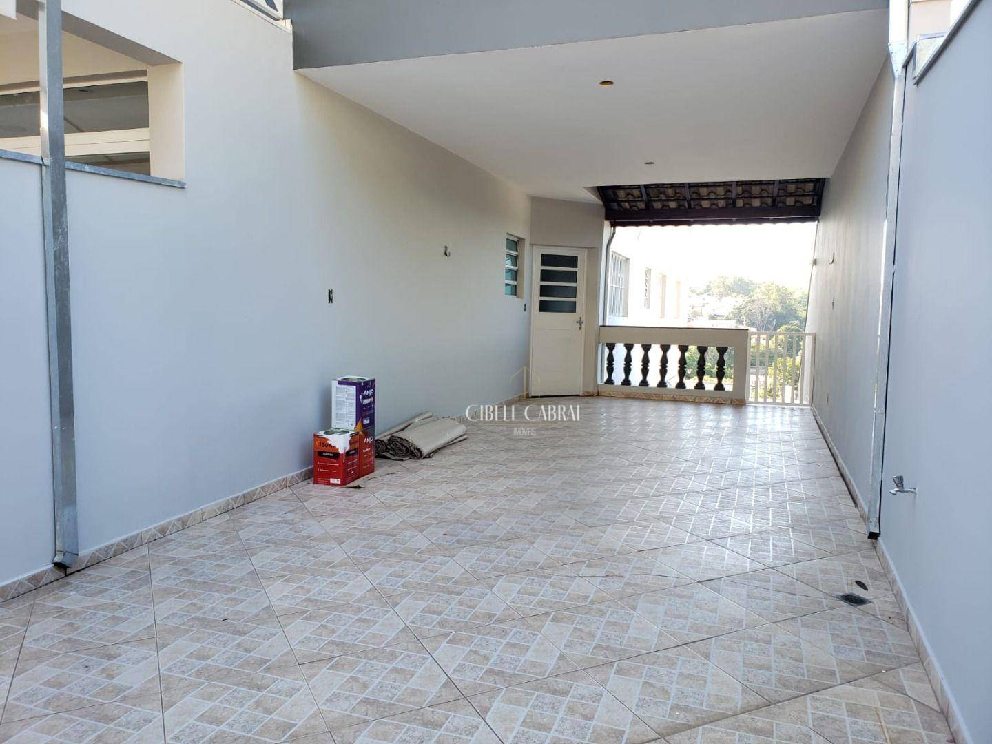 Casa à venda e aluguel com 3 quartos, 200m² - Foto 11