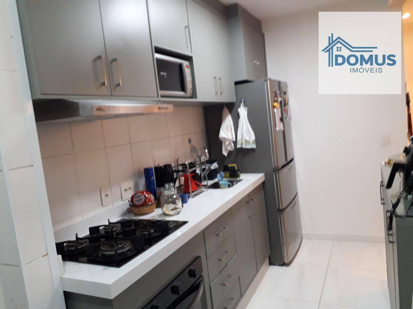 Apartamento à venda com 3 quartos, 99m² - Foto 29