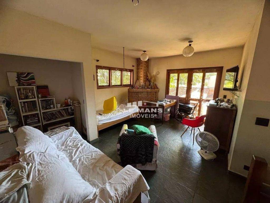 Casa, 3 quartos, 248 m² - Foto 3