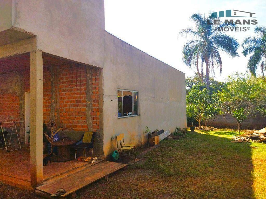 Chácara à venda com 2 quartos, 160m² - Foto 27