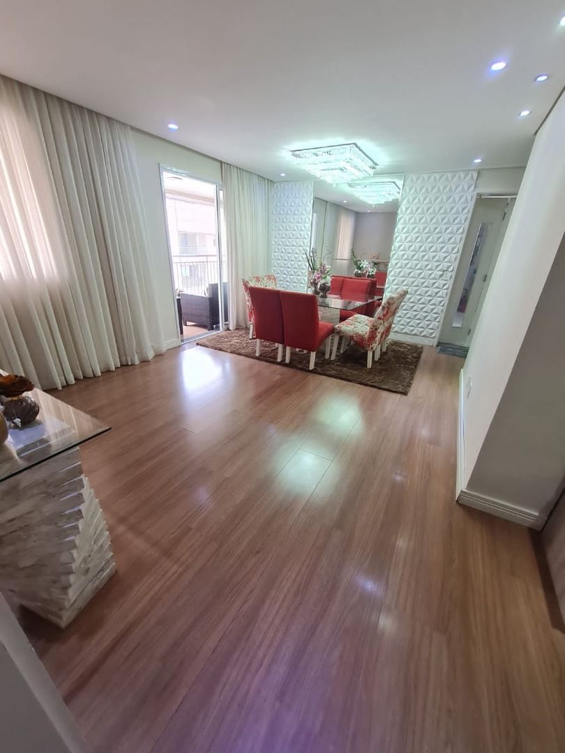 Apartamento à venda com 3 quartos, 115m² - Foto 13