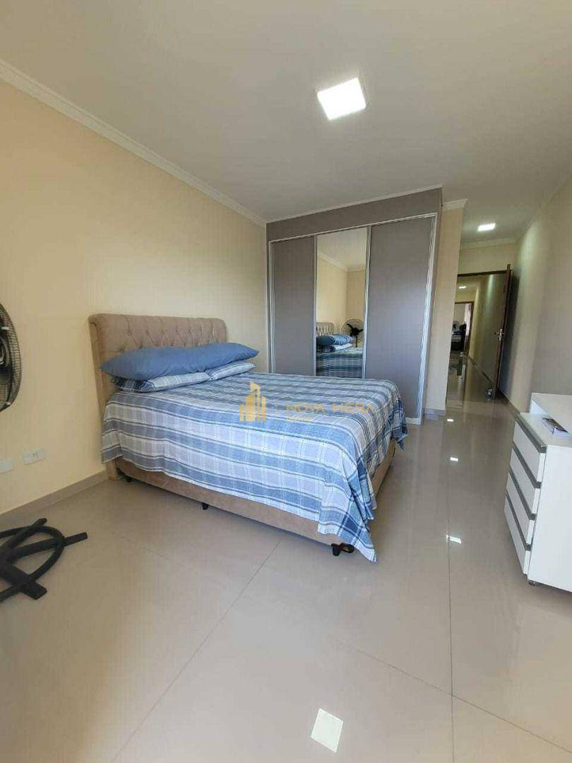 Sobrado à venda com 3 quartos, 257m² - Foto 18